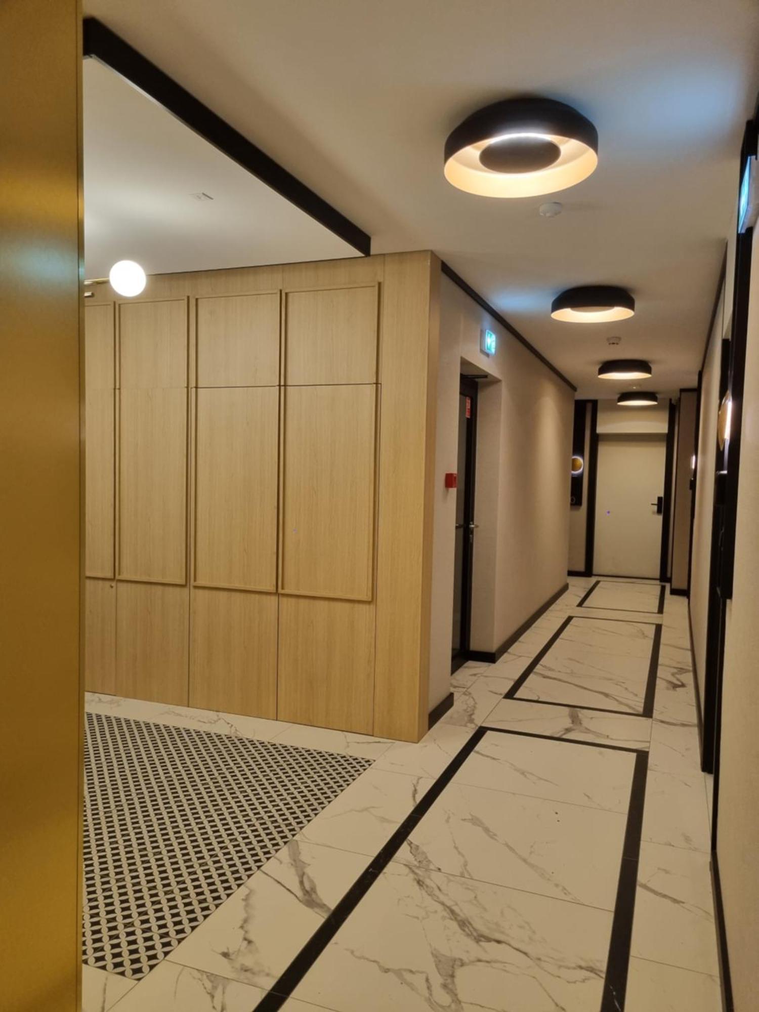 Metropolis Old Town Apartments Krakow Ngoại thất bức ảnh